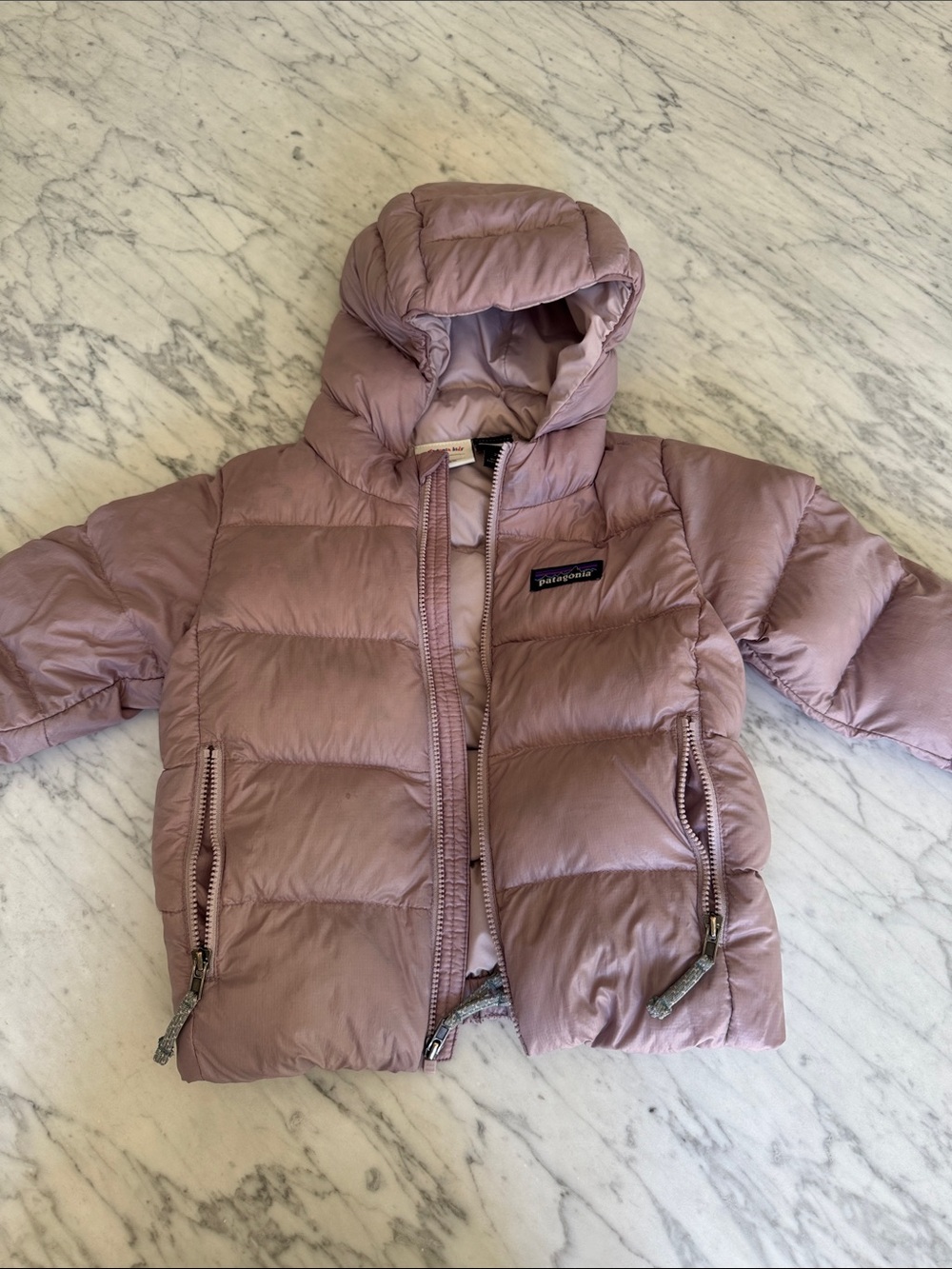 Patagonia Kids hi-loft down jacket mauve